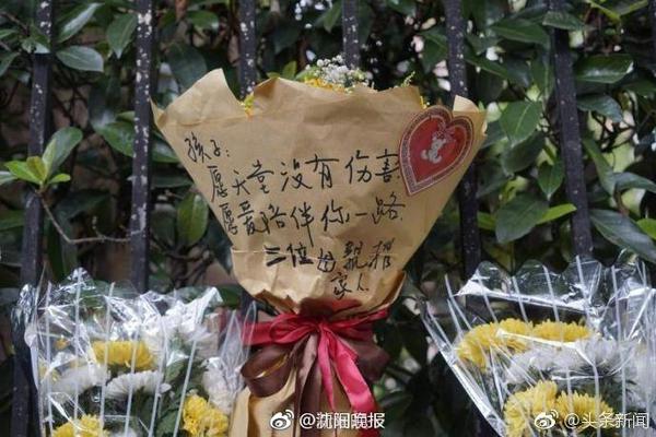 大厦将倾！国米四大皆空后，主帅走人，头号射手面临尤文挖角